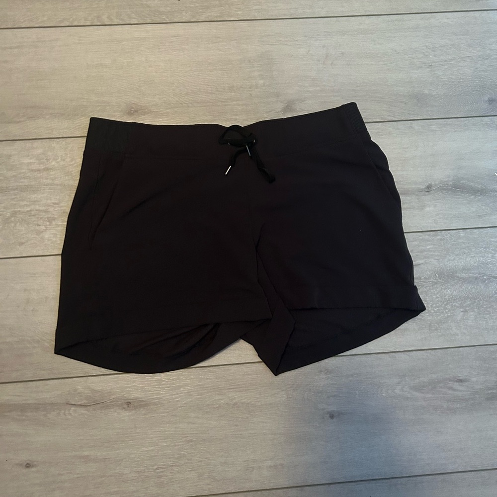 NWOT Black Athleta Shorts
